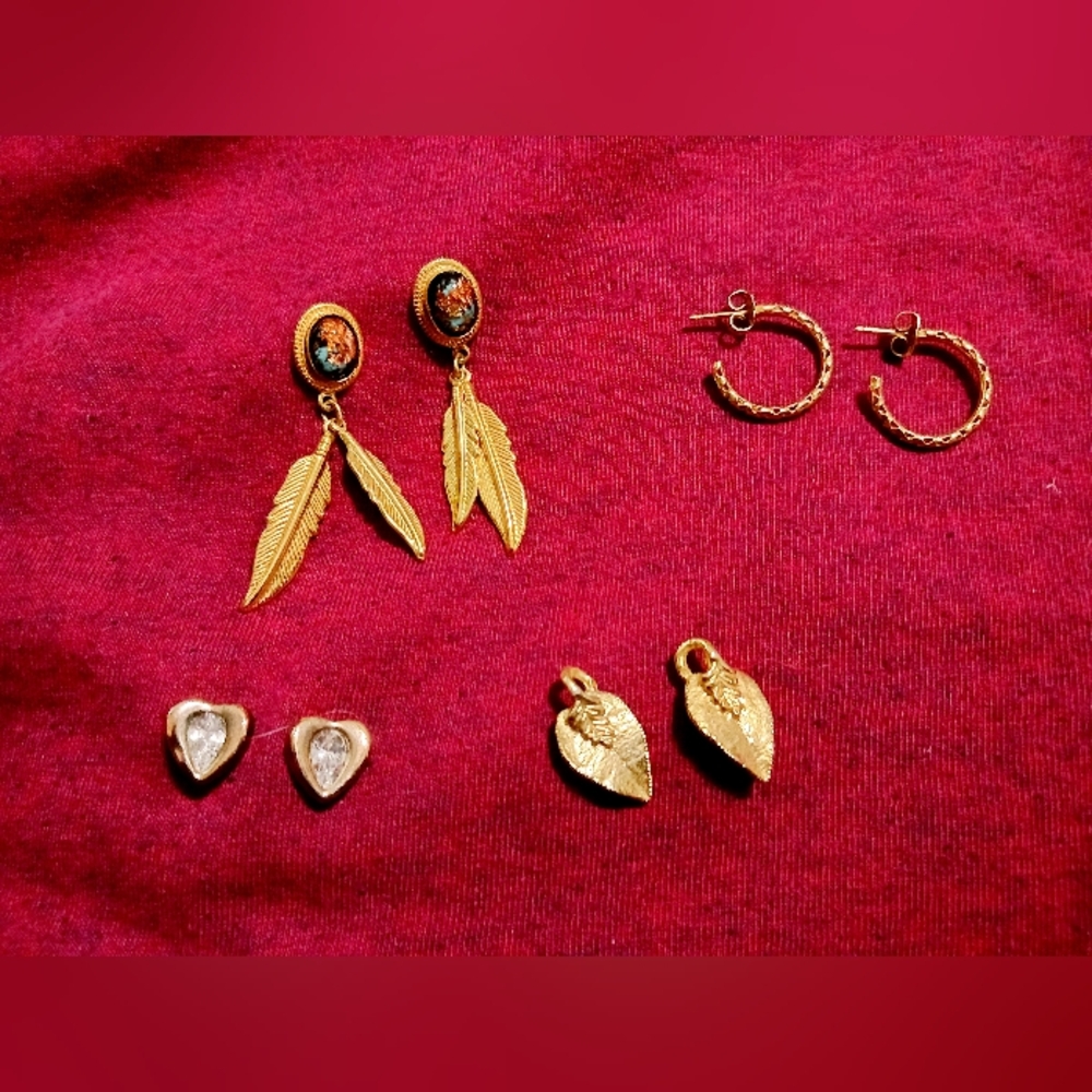 Vintage Post Earrings - 4 pair lot